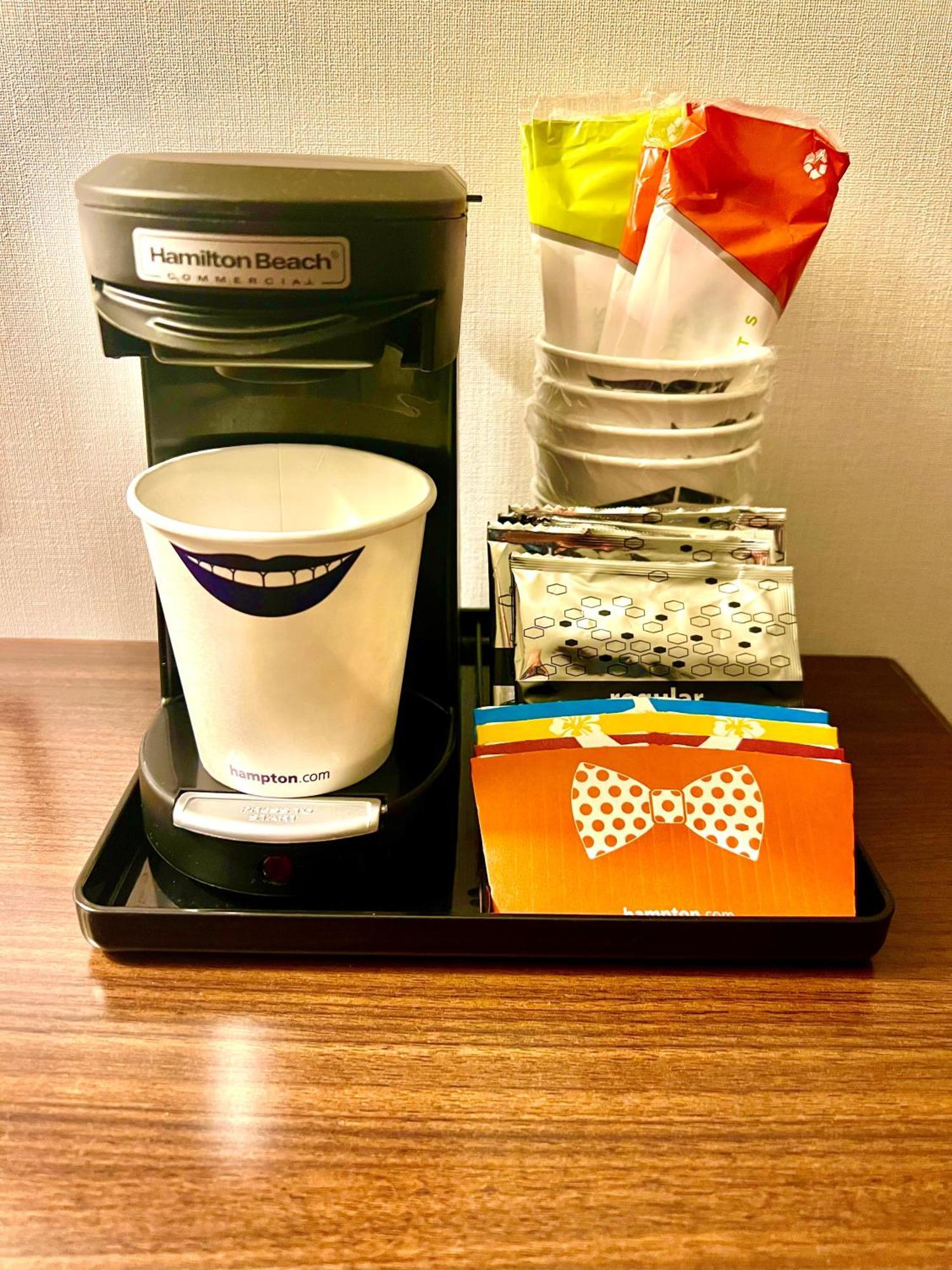 汉普顿酒店 - 布卢明顿 外观 照片